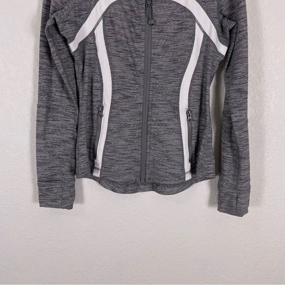 Lululemon Striped Grey & White Zip Up Work Out Define Jacket - Picture 4 of 8